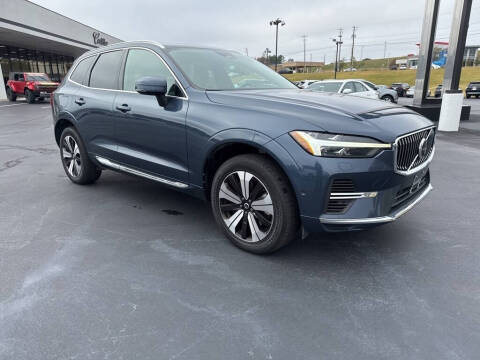 2023 Volvo XC60 Recharge T8 Plus Bright Theme