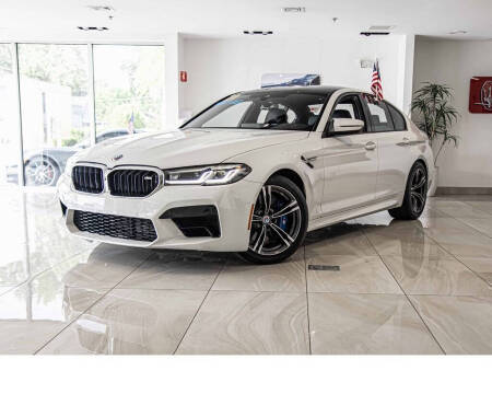 2023 BMW M5