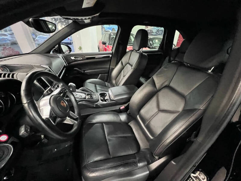 2016 Porsche Cayenne