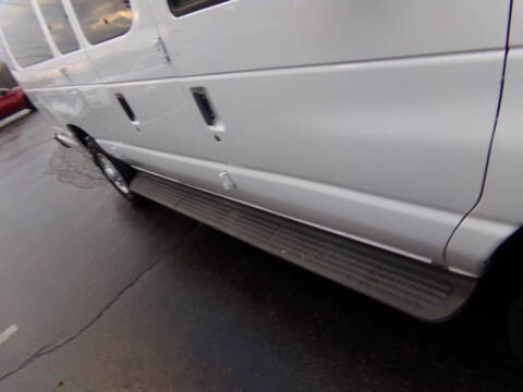 2001 Ford E-Series E-350 SD XL