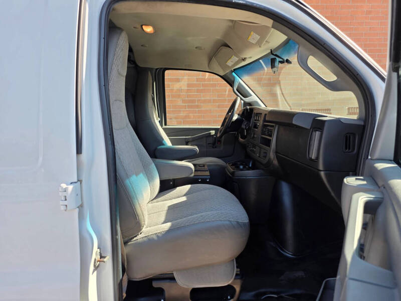 2018 Chevrolet Express 2500