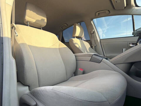 2013 Toyota Prius One