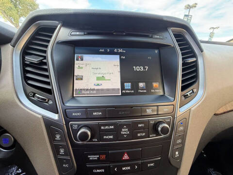 2017 Hyundai Santa Fe SE Ultimate