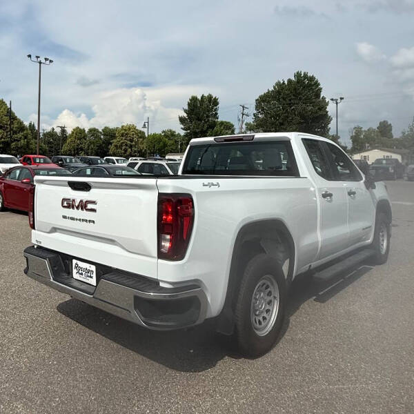 2023 GMC Sierra 1500 Pro