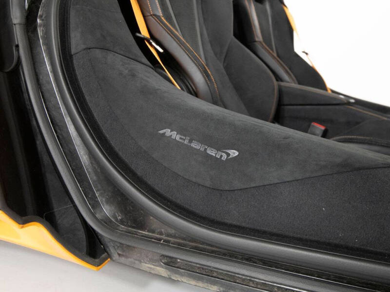 2025 McLaren 750S