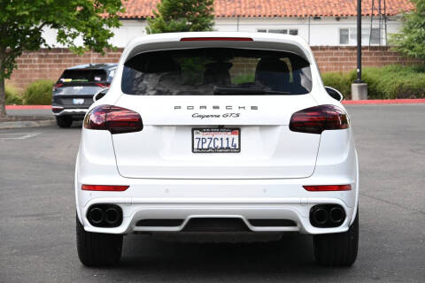 2016 Porsche Cayenne GTS