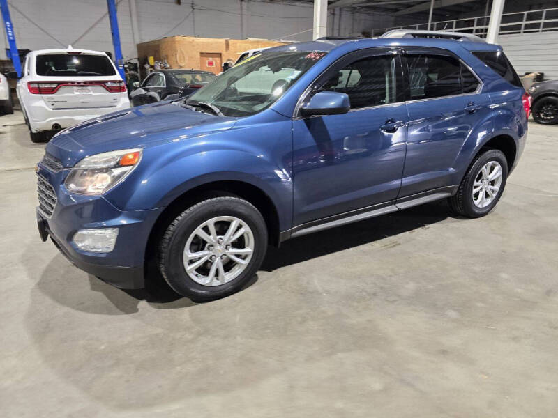 2017 Chevrolet Equinox AWD LT's photo