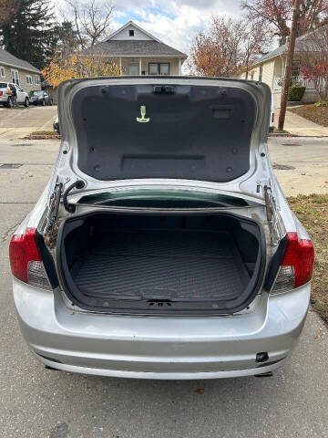 2010 Volvo S40 T5 R-Design