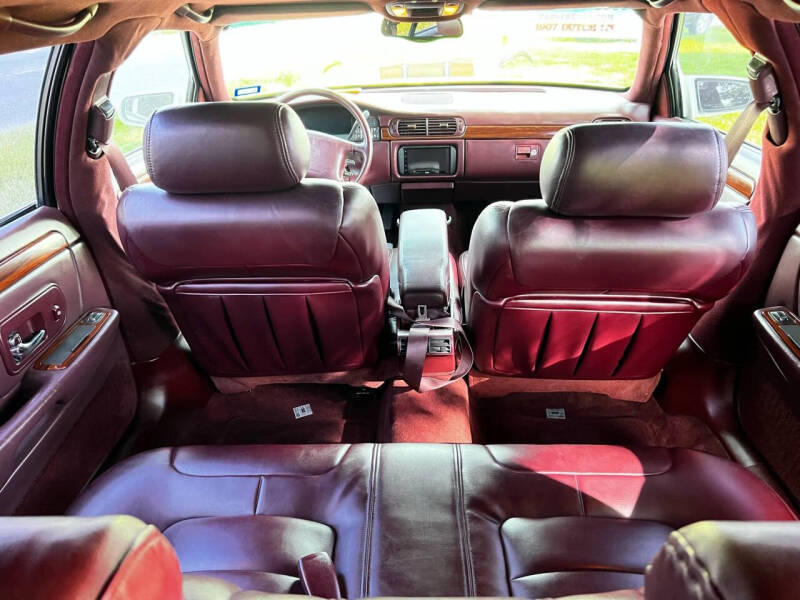 1998 Cadillac DeVille Concours