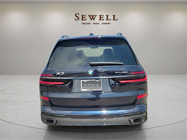 2026 BMW X7 xDrive40i