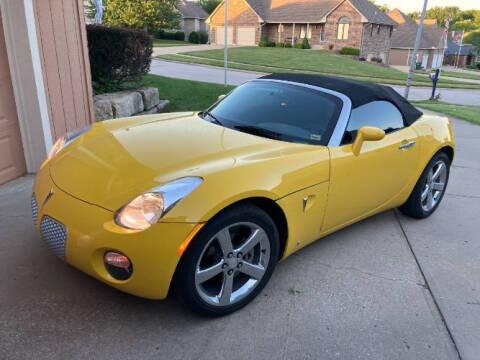 2007 Pontiac Solstice for sale at Classic Car Deals in Cadillac MI