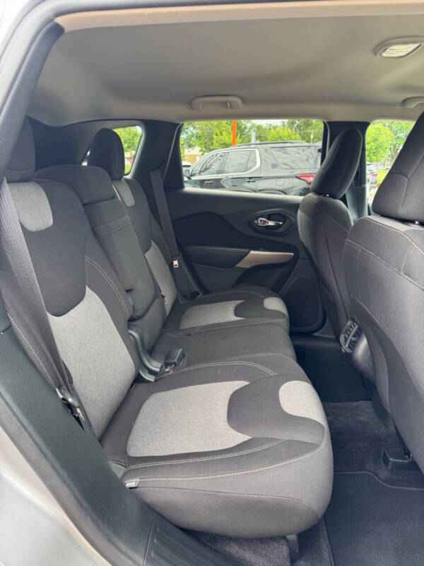 2018 Jeep Cherokee Latitude