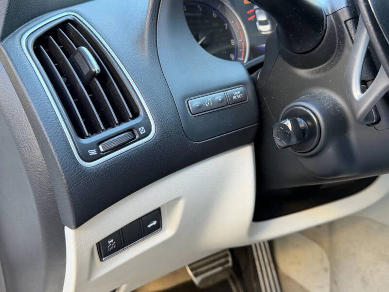 2016 Infiniti Q50 Red Sport 400