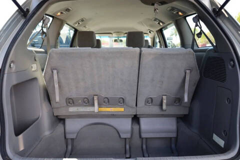 2004 Toyota Sienna