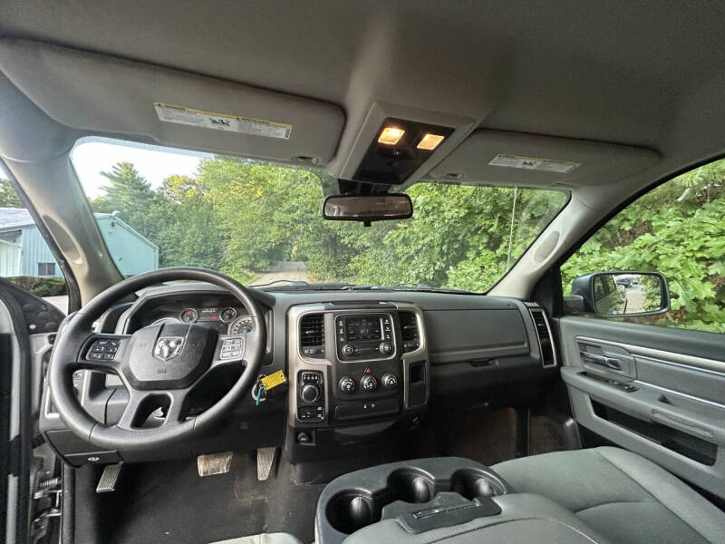 2013 RAM 1500 SLT