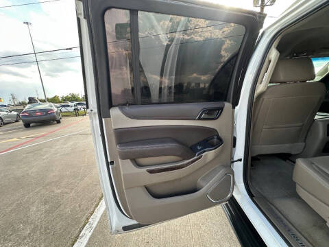 2020 Chevrolet Suburban LT