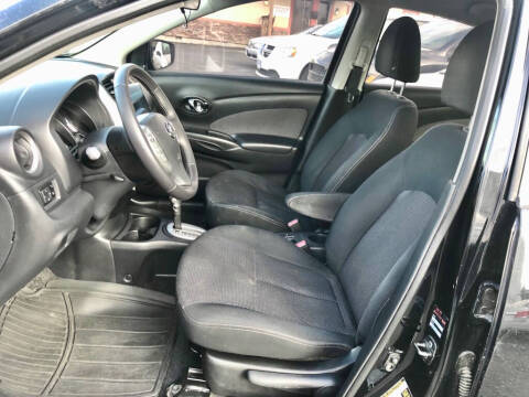 2015 Nissan Versa 1.6 S