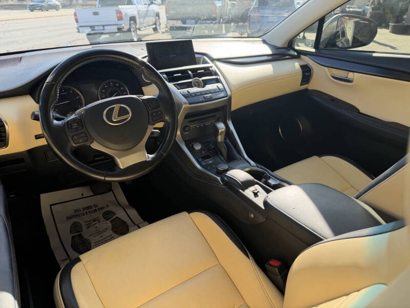 2016 Lexus NX 200t