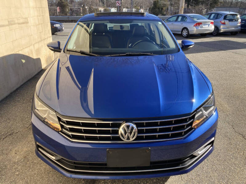 2017 Volkswagen Passat 1.8T SE