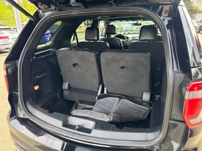 2017 Ford Explorer Sport