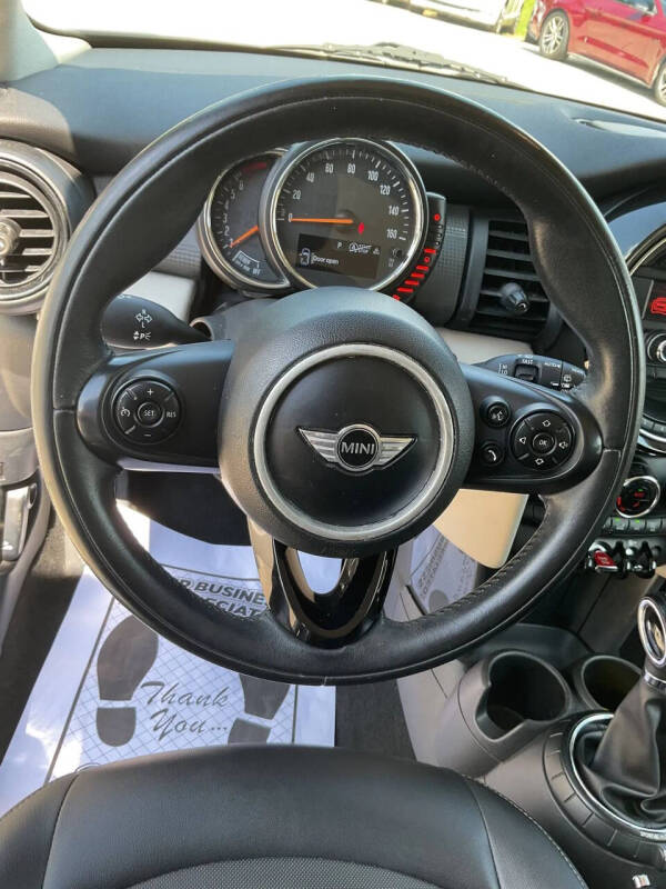 2015 MINI Hardtop 2 Door Cooper
