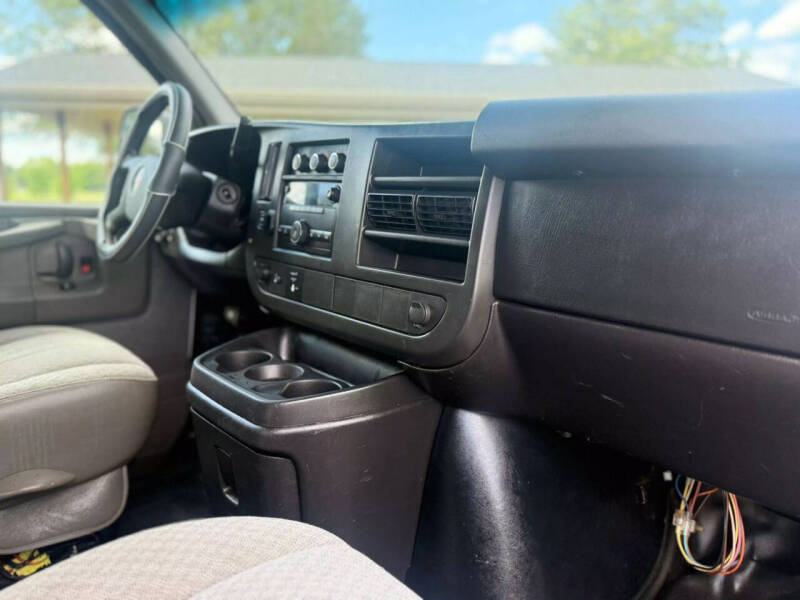 2014 GMC Savana 2500