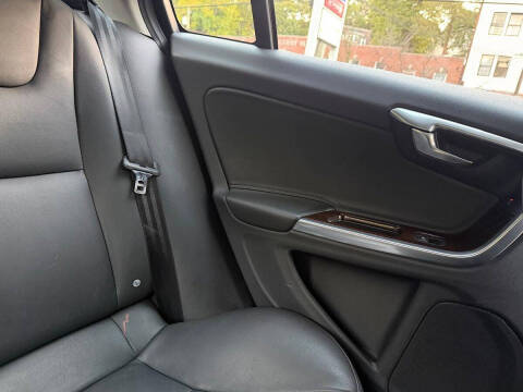 2016 Volvo S60 T5 Premier