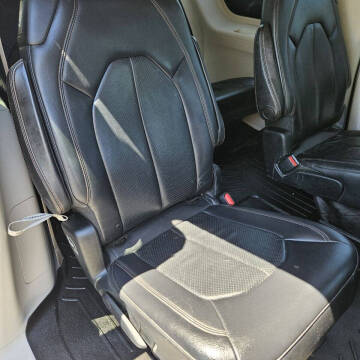 2018 Chrysler Pacifica Touring L