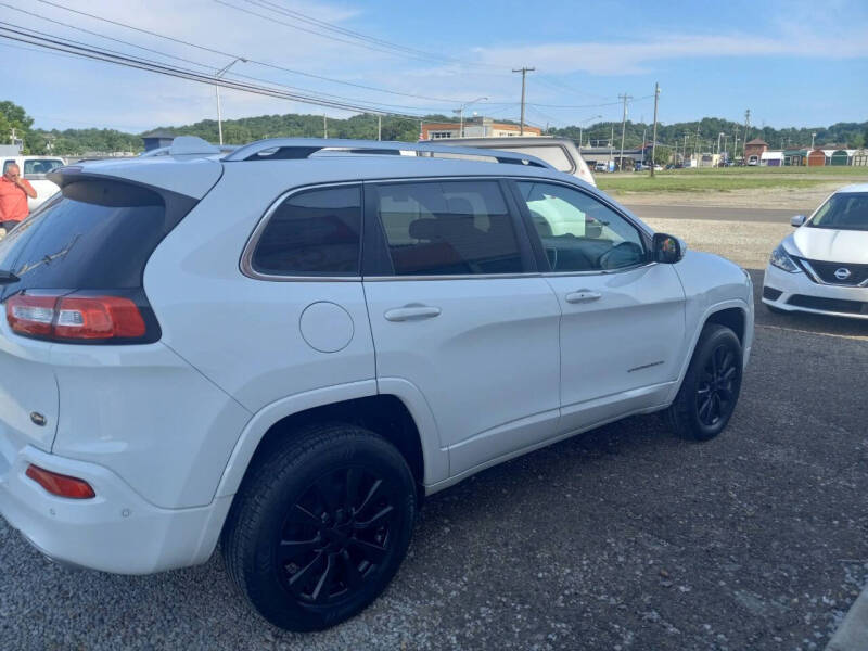 2017 Jeep Cherokee Overland