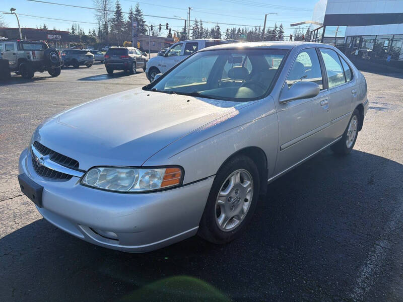 2001 Nissan Altima GLE