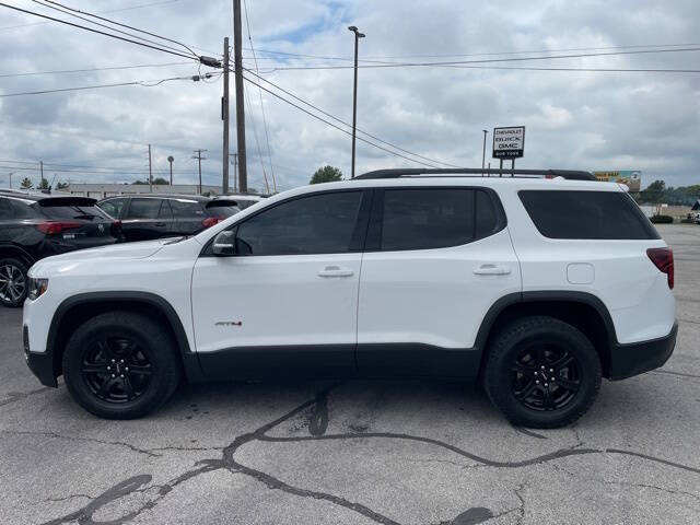 2023 GMC Acadia AT4