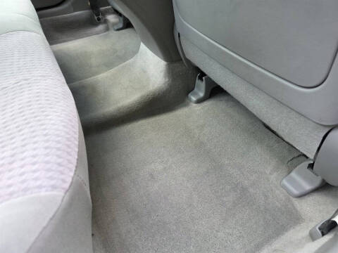 2011 Toyota Camry LE V6