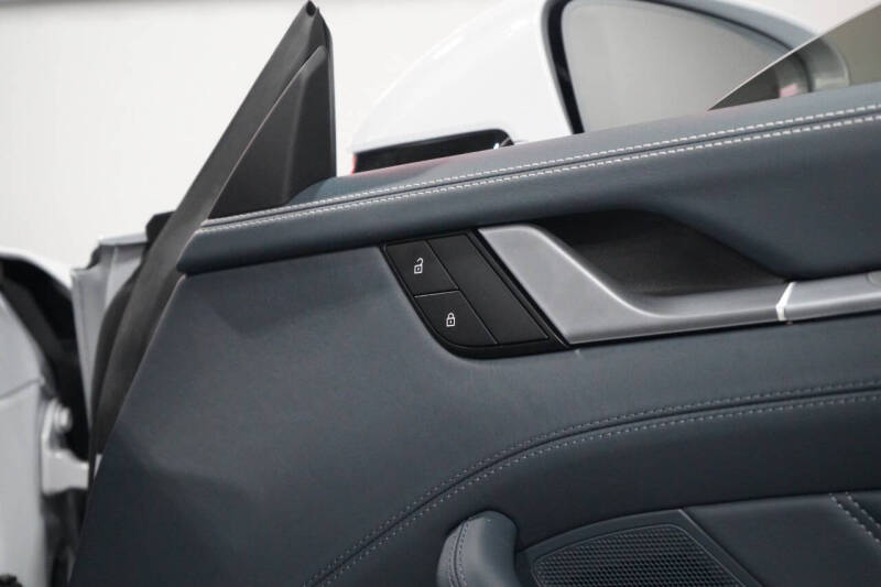 2024 Porsche 911 Turbo