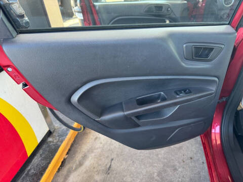 2012 Ford Fiesta SEL