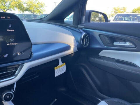 2026 Chevrolet Equinox EV LT 2