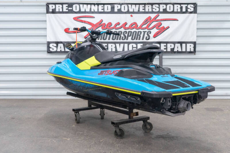 2022 Yamaha GP 800 R