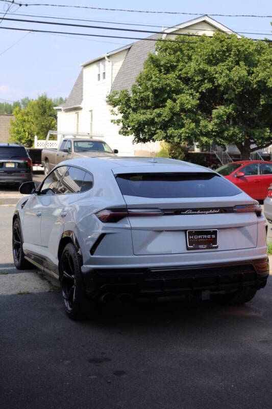 2019 Lamborghini Urus