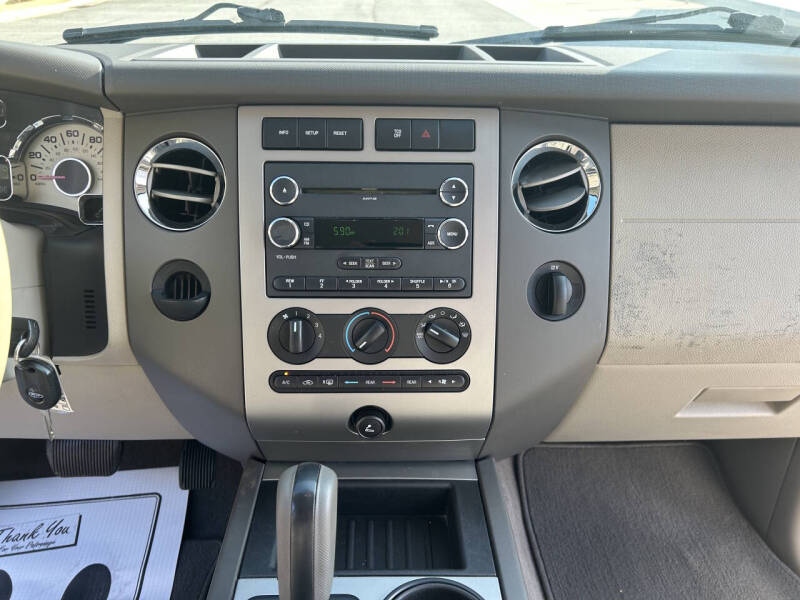 2012 Ford Expedition XLT