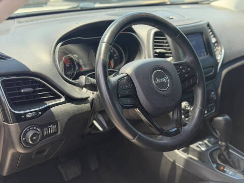 2019 Jeep Cherokee Altitude