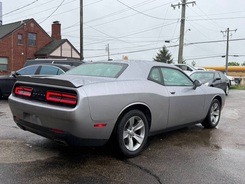 2018 Dodge Challenger SXT