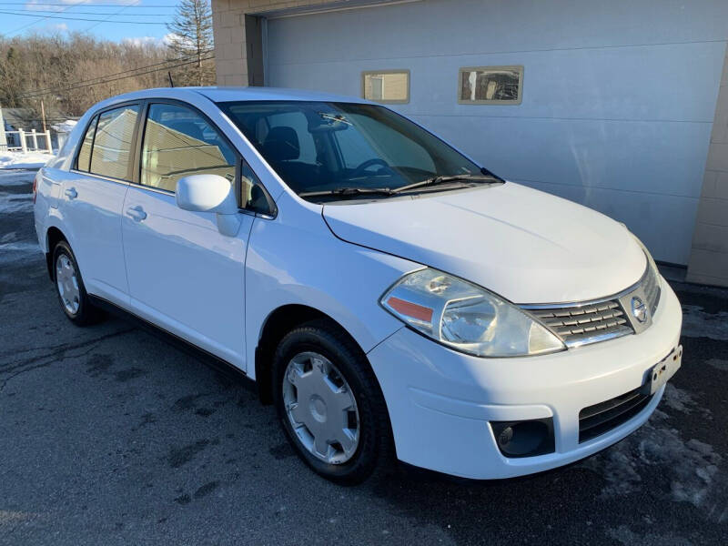 2008 Nissan Versa for sale at G & G Auto Sales in Steubenville OH