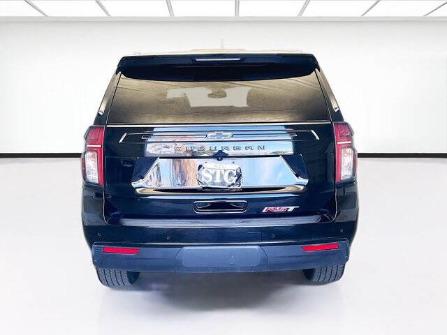 2023 Chevrolet Suburban RST