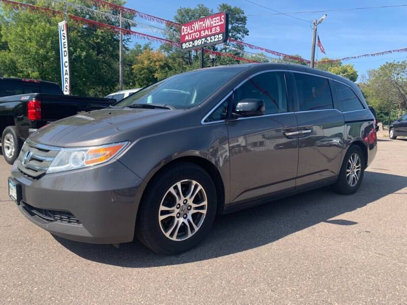 2012 Honda Odyssey for sale at Dealswithwheels in Inver Grove Heights MN