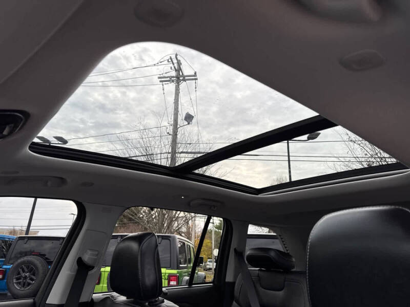 2023 Jeep Grand Cherokee 30th Anniversary 4xe