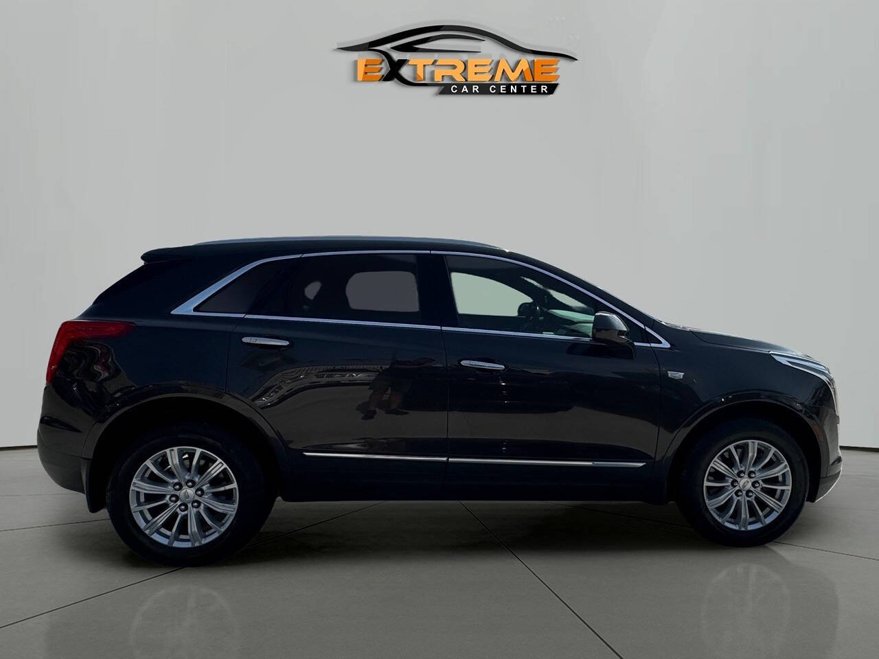 2017 Cadillac XT5 for sale at Extreme Car Center in Detroit, MI