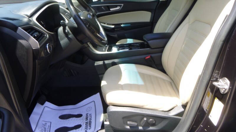 2020 Ford Edge