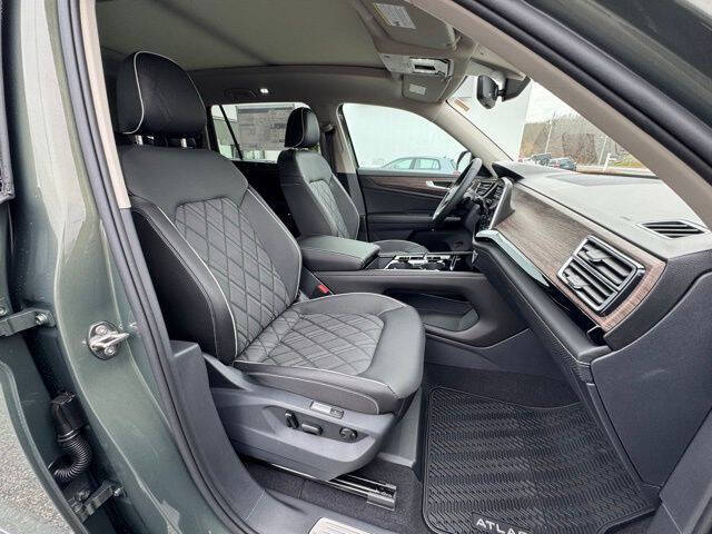 2026 Volkswagen Atlas SEL Premium R-Line 4Motion