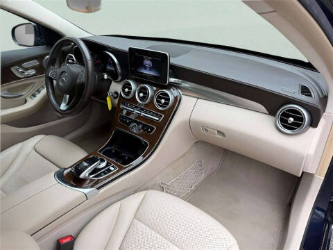 2015 Mercedes-Benz C-Class C 300 4MATIC