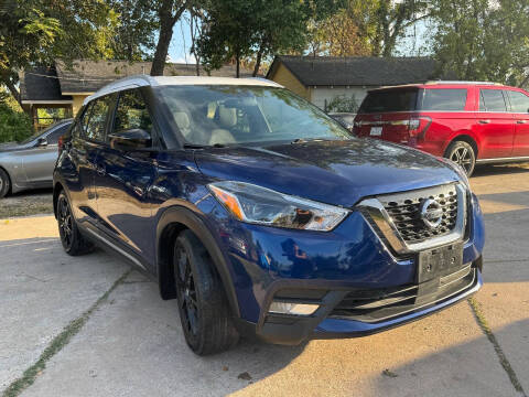 2020 Nissan Kicks SR