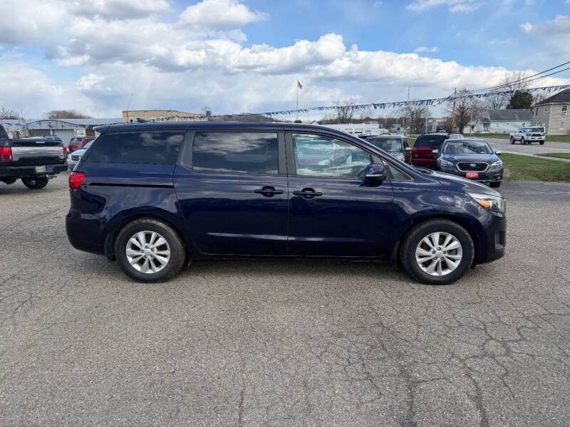 2018 Kia Sedona LX